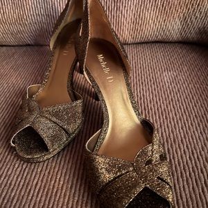 Michelle D - gold heels